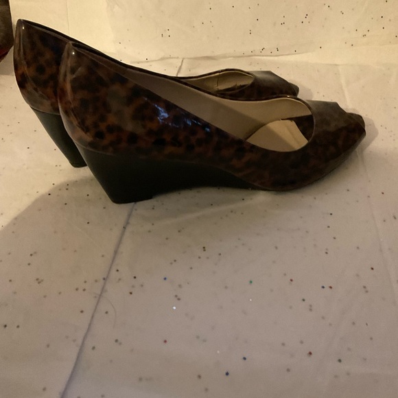 Leapord wedges - Picture 2 of 4